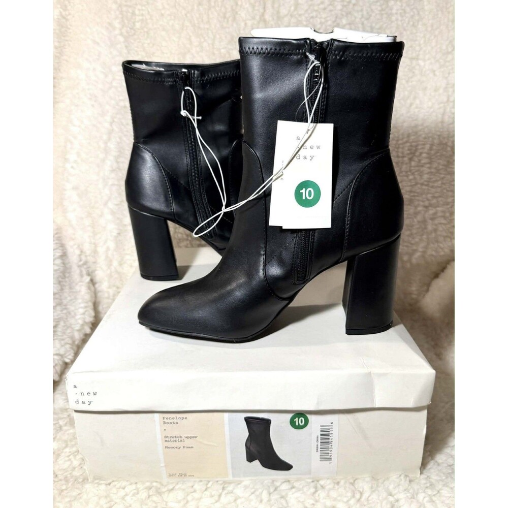 A New Day Penelope Stretch Boots Womens Size 10 Black Pull On NEW - Picture 4 of 5